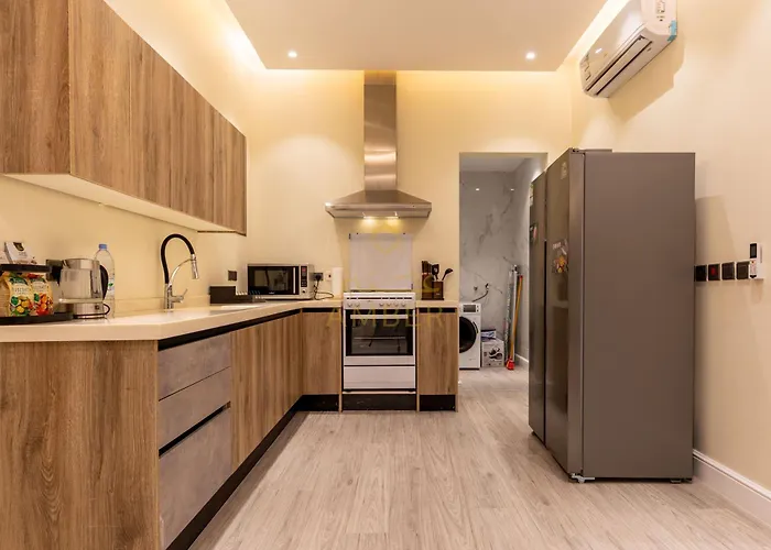 Amber Hospitality - Al Qairawan