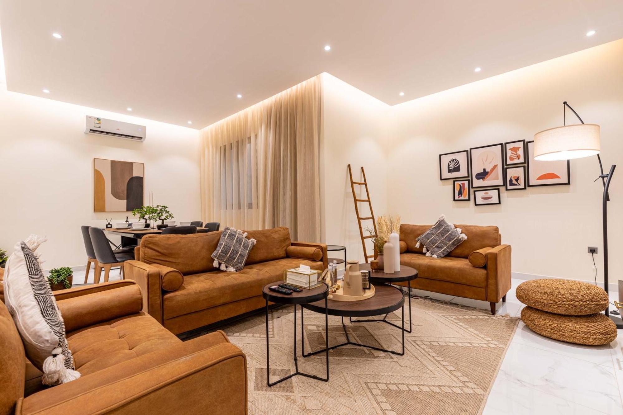 Amber Hospitality - Al Qairawan Apartment