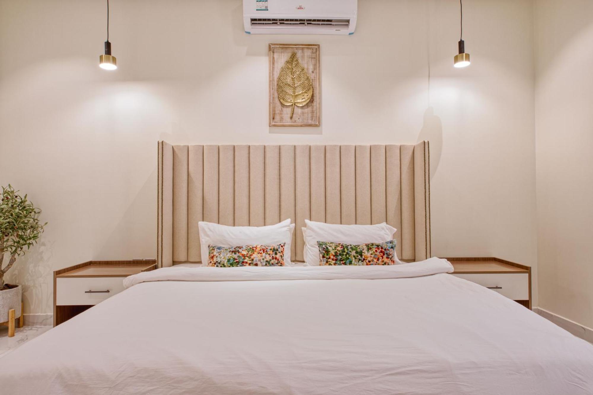Amber Hospitality - Al Qairawan Apartment *