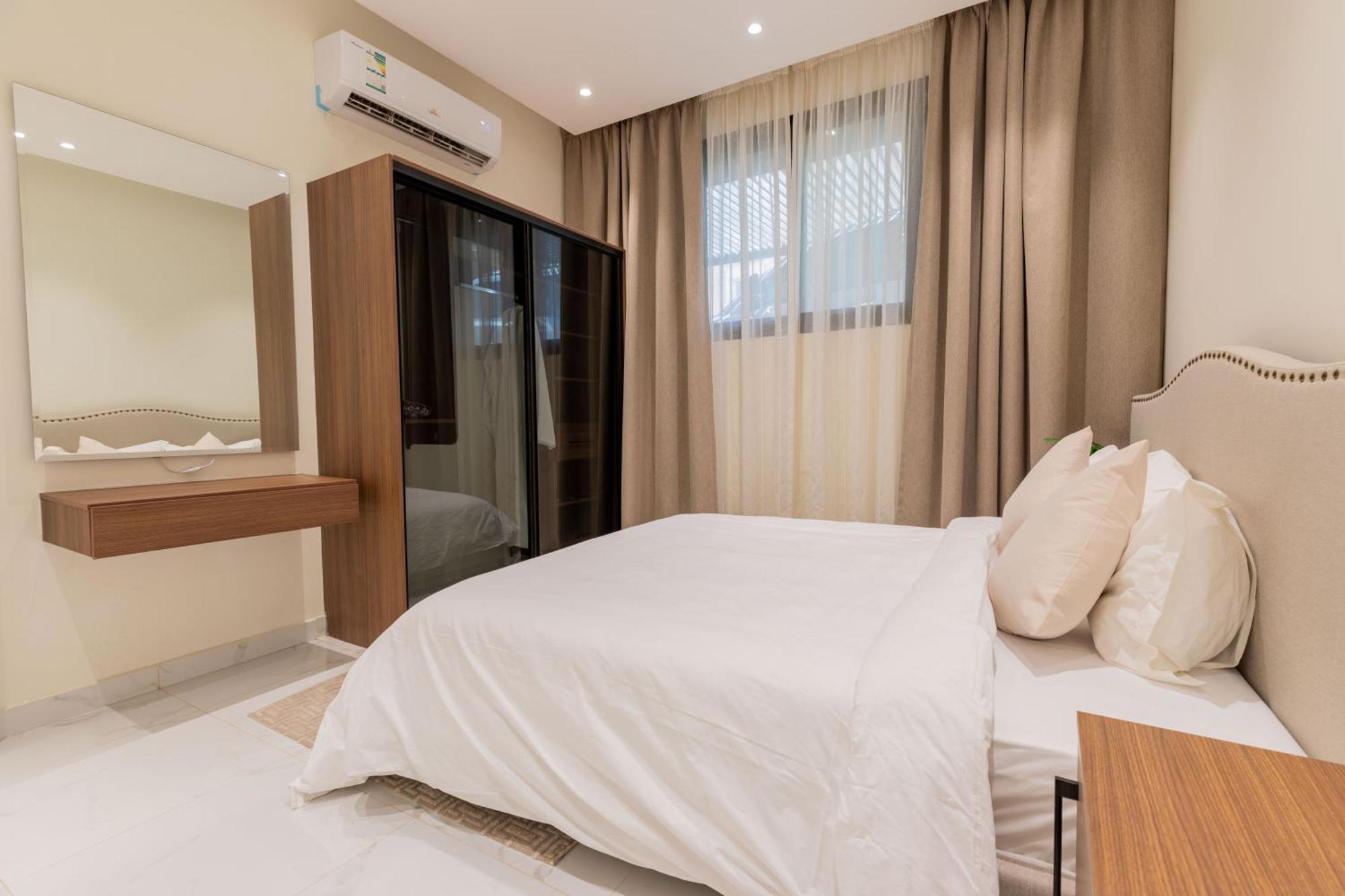 Amber Hospitality - Al Qairawan Apartment